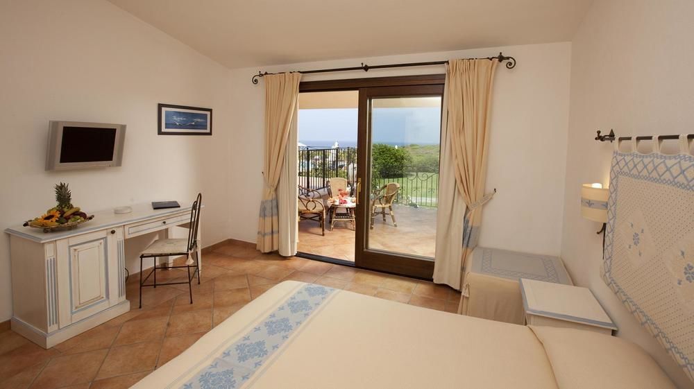 סאן תאודורו Hotel Costa Caddu מראה חיצוני תמונה